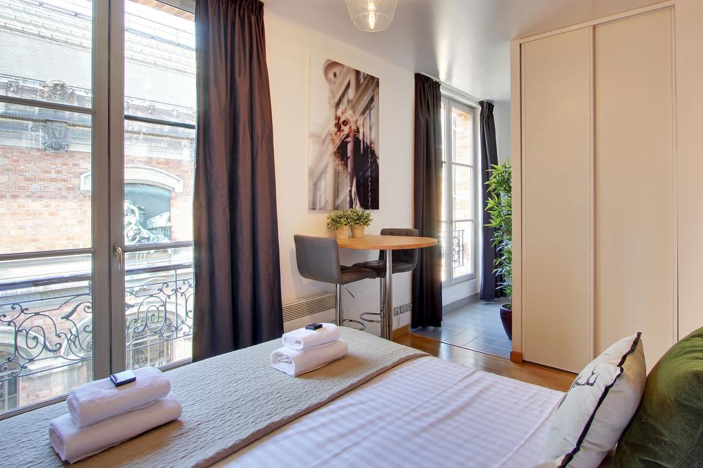 Short Stay Group Museum View Serviced Apartments Párizs Szoba fotó