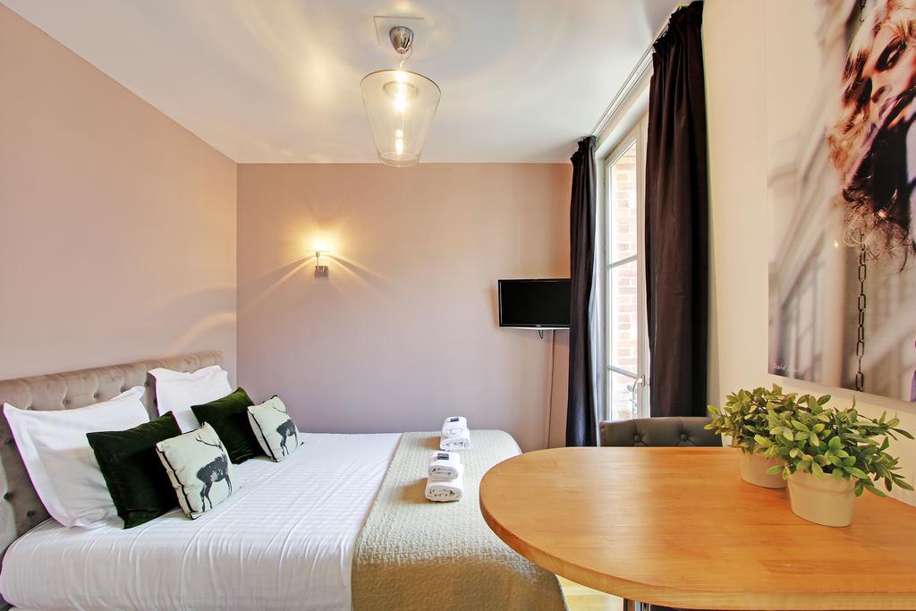 Short Stay Group Museum View Serviced Apartments Párizs Szoba fotó